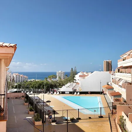 Atico Seres Apartment